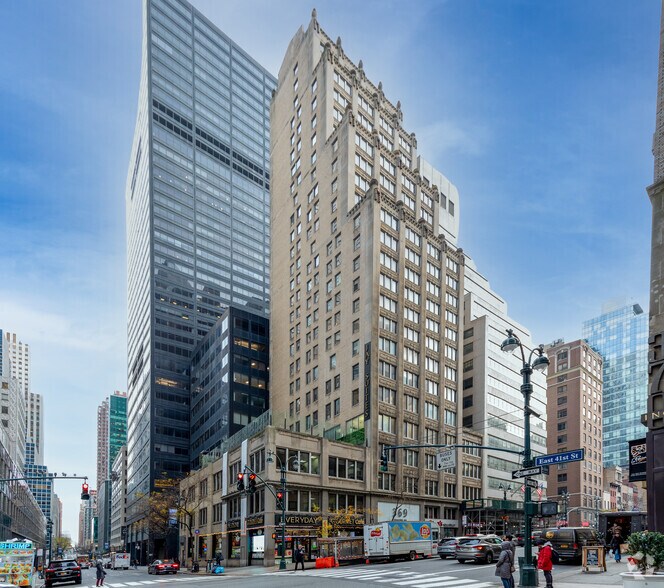 369 Lexington Ave, New York, NY à louer - Photo du bâtiment - Image 3 de 19