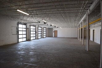 400 W 48th Ave, Denver, CO for lease Interior Photo- Image 2 of 11