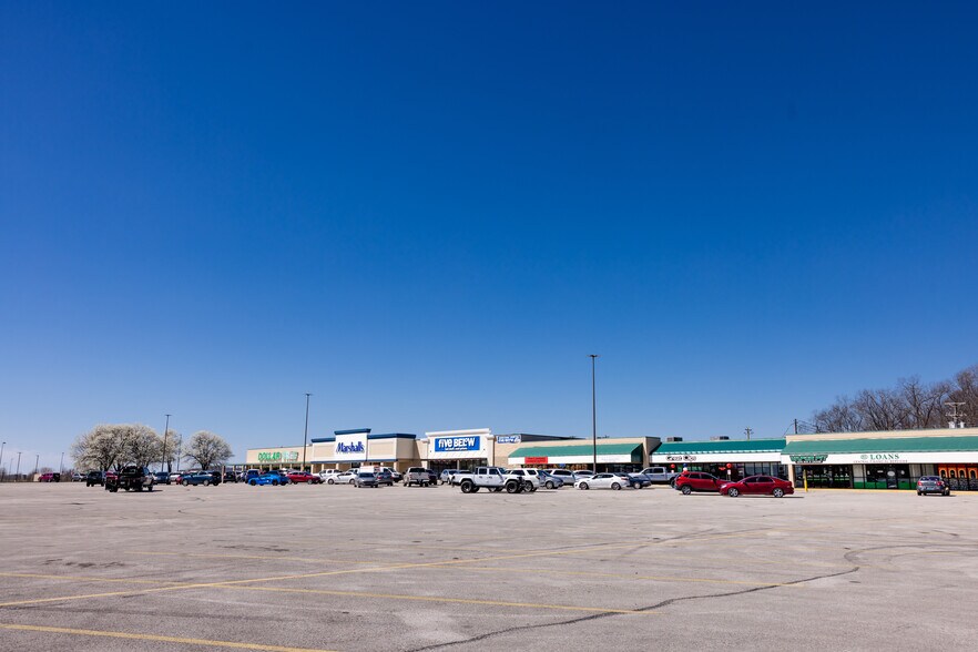 200-282 E Highway 90 Byp, Monticello, KY à louer - Photo du bâtiment - Image 3 de 12