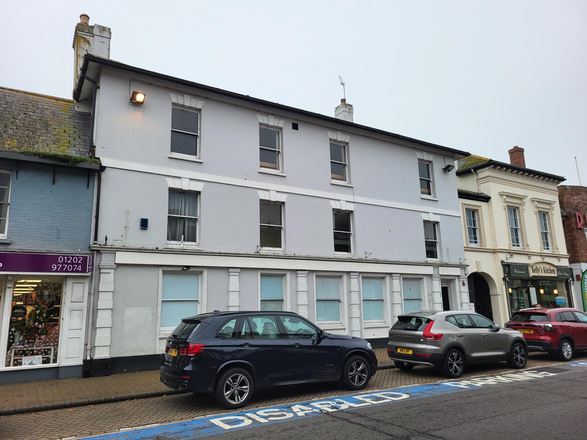 57 High St, Christchurch à louer Photo du bâtiment- Image 1 de 2