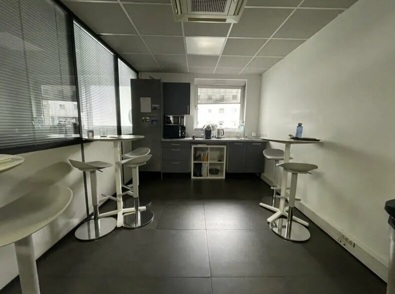 Bureau dans Lyon à louer - Photo intérieure - Image 3 de 9