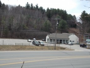 251 Lake Shore Rd, Gilford, NH à vendre - Photo principale - Image 1 de 2