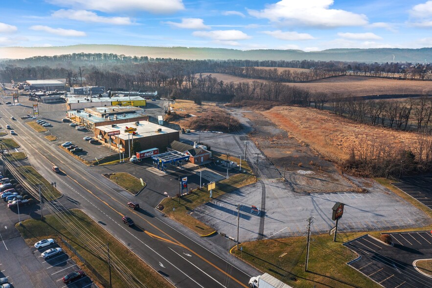 777 Eisenhower, Harrisburg, PA for lease - Primary Photo - Image 1 of 3