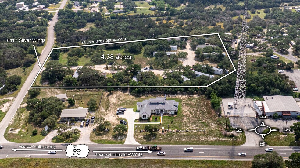 8117 Silverwings, Spring Branch, TX à vendre - Photo du bâtiment - Image 2 de 19