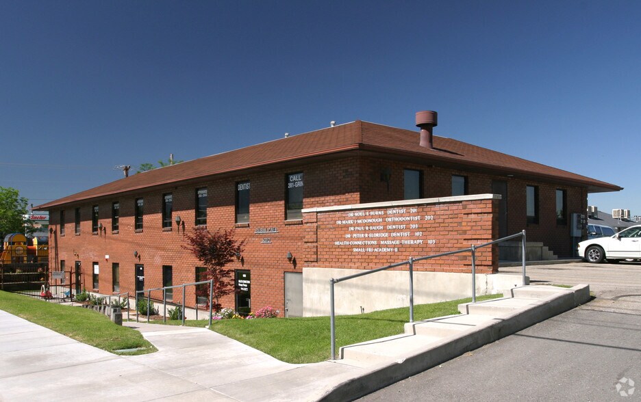 6070 S 1300 E, Salt Lake City, UT à louer - Photo du bâtiment - Image 3 de 9