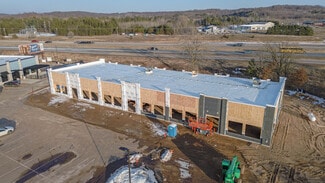 More details for 1643 Commercial Blvd, Chippewa Falls, WI - Retail for Lease