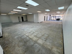 2636 Walnut Hill Ln, Dallas, TX for lease Interior Photo- Image 2 of 4