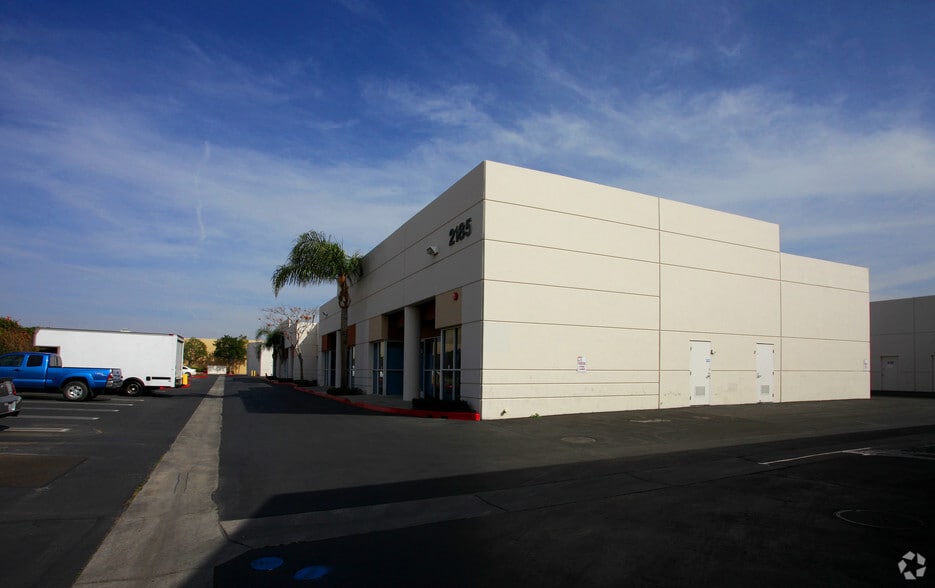 2185 Sampson Ave, Corona, CA for lease - Building Photo - Image 2 of 2
