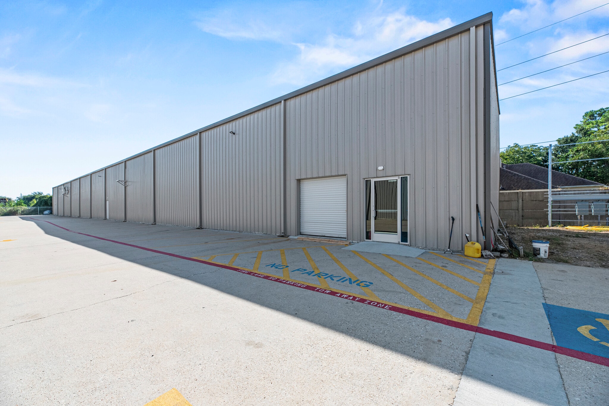 11703-11711 Spring Cypress Rd, Tomball, TX for lease Building Photo- Image 1 of 13