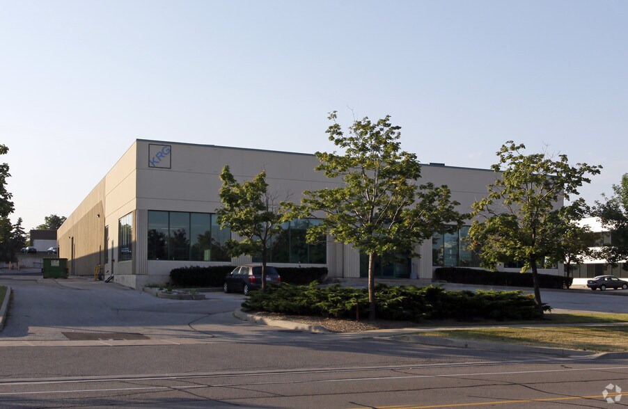 170 Traders Blvd E, Mississauga, ON à vendre - Photo principale - Image 1 de 1