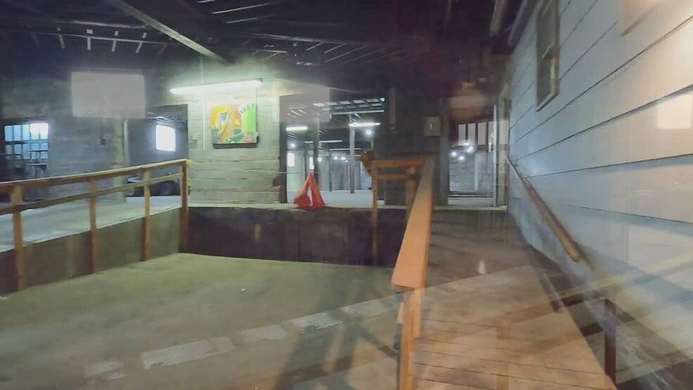 944 W Rayen Ave, Youngstown, OH for sale - Commercial Listing Video - Image 2 of 35