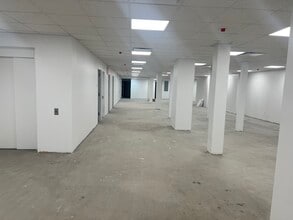 6973 Grand Ave, Maspeth, NY for lease Interior Photo- Image 1 of 2