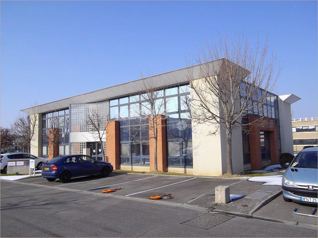 Office in Toulouse for lease Building Photo- Image 1 of 3