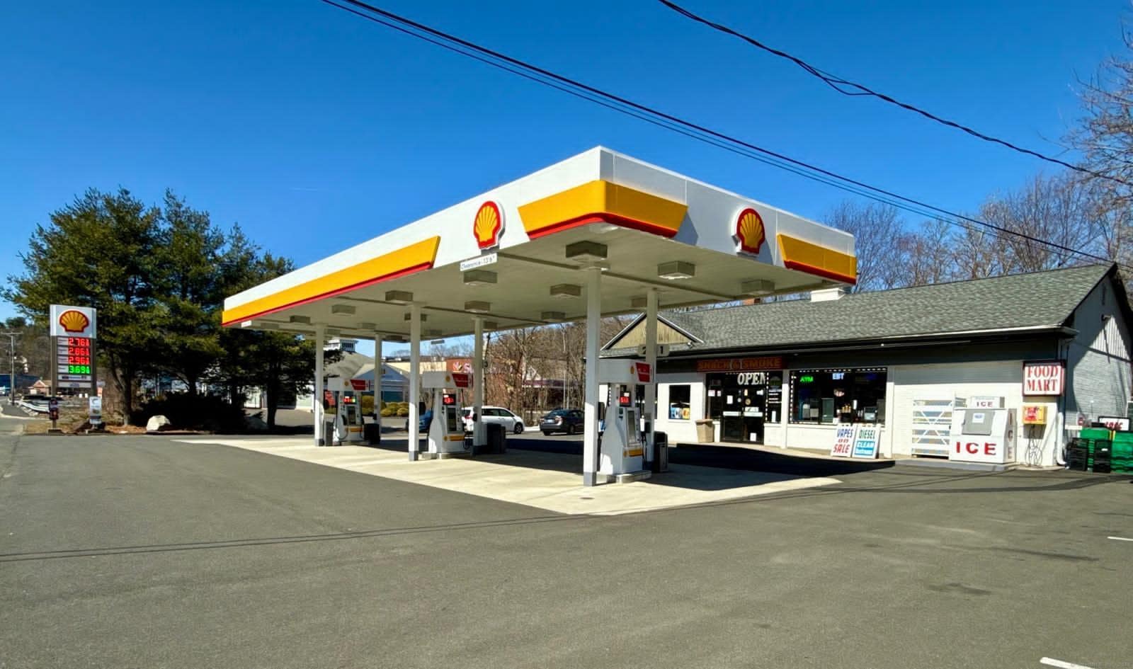 711 Rubber Ave, Naugatuck, CT à vendre Photo du bâtiment- Image 1 de 6