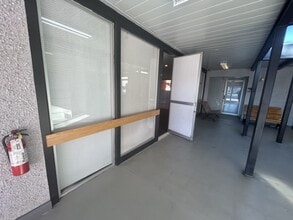 2020 Wadsworth Blvd, Lakewood, CO à louer Photo intérieure- Image 2 de 14