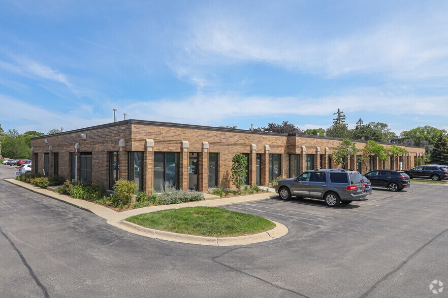 3000 Dundee Rd, Northbrook, IL à louer - Photo du bâtiment - Image 1 de 6