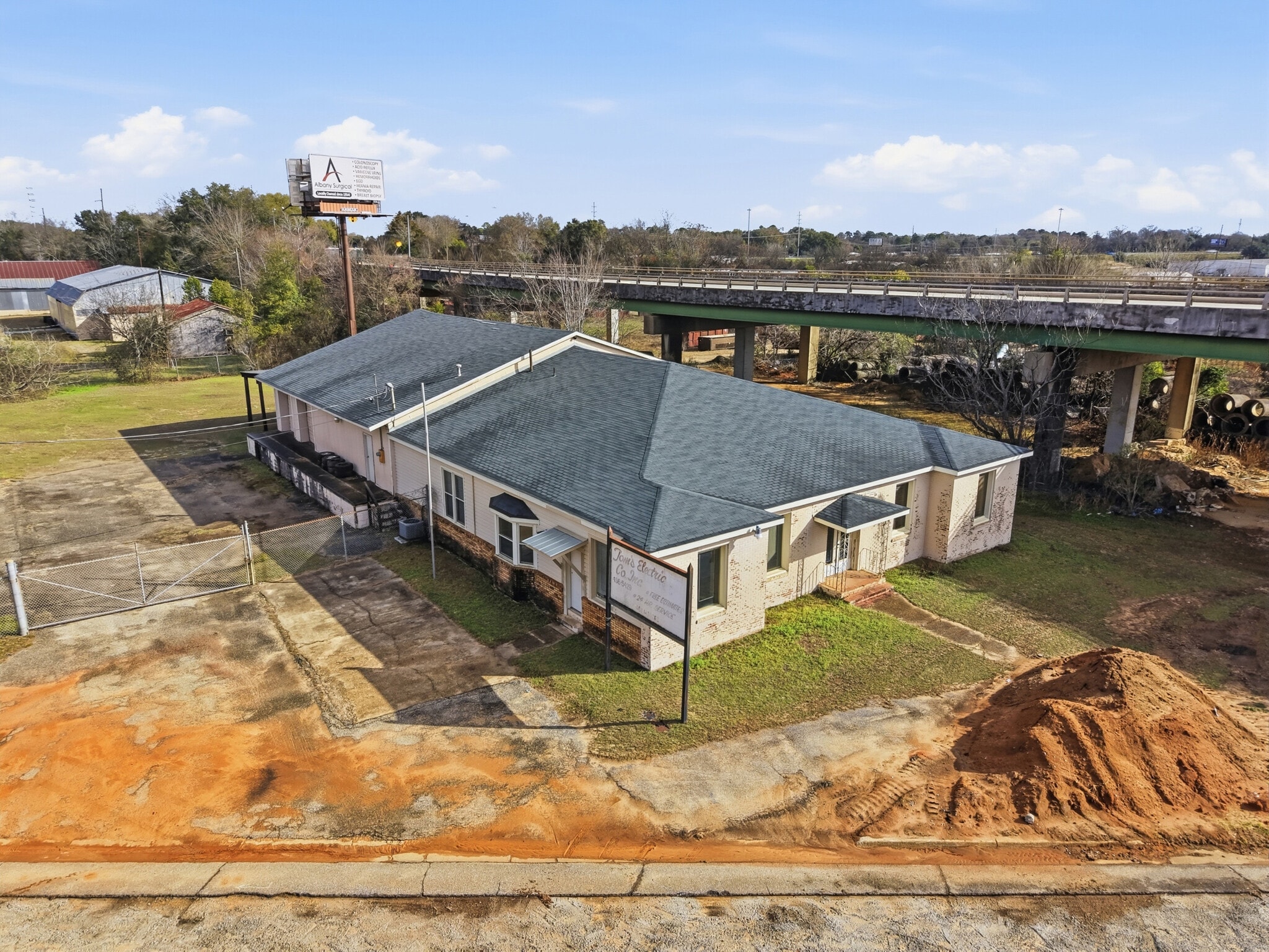 401 Hodges Ave, Albany, GA for sale Primary Photo- Image 1 of 56