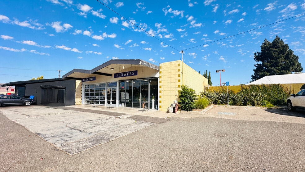 4050 Alder Ave, Fremont, CA for sale - Building Photo - Image 2 of 7