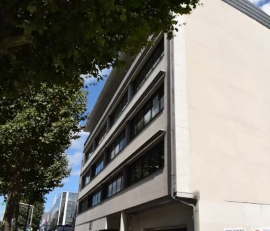 Office in Rouen for lease Building Photo- Image 1 of 2