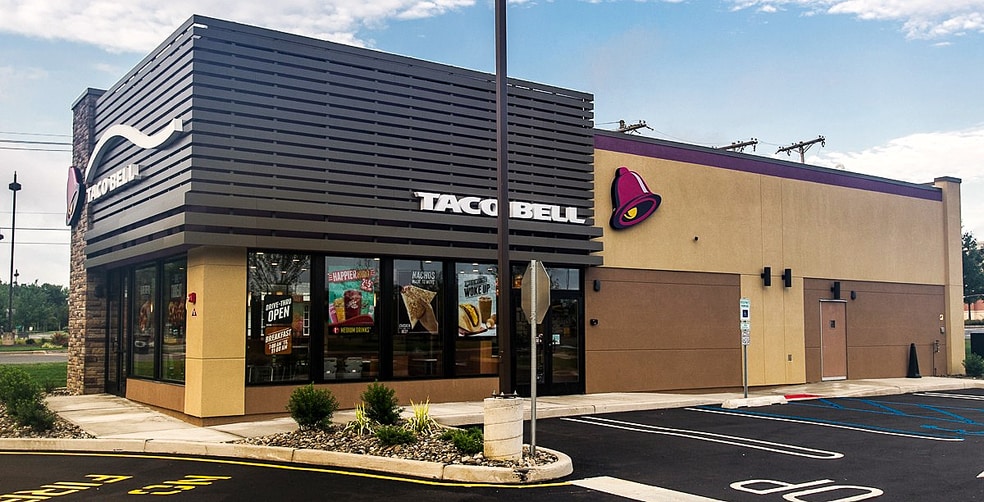 W249N6498 State Road 164, Sussex, WI for sale - Building Photo - Image 2 of 4