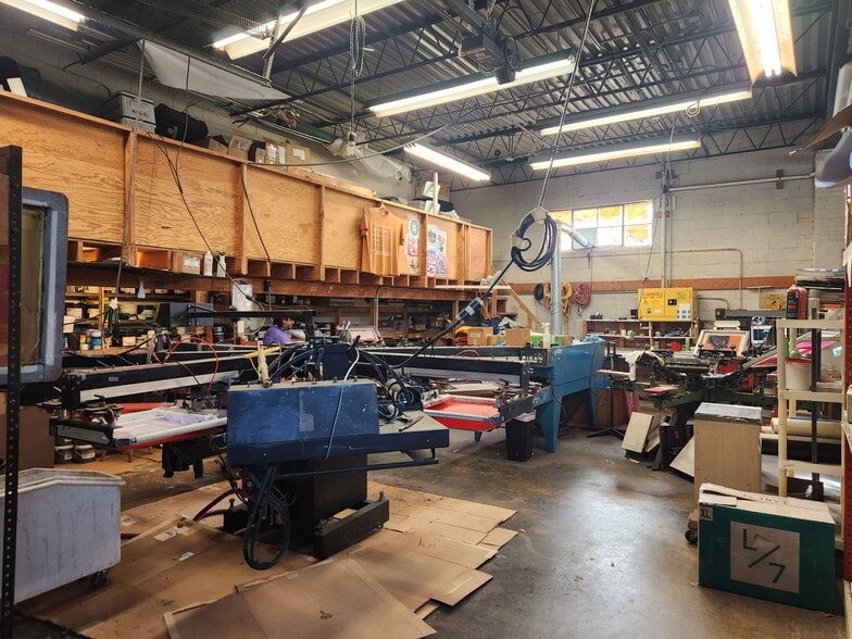 1166-1200 W Chestnut St, Union Township, NJ à louer - Photo du bâtiment - Image 2 de 9