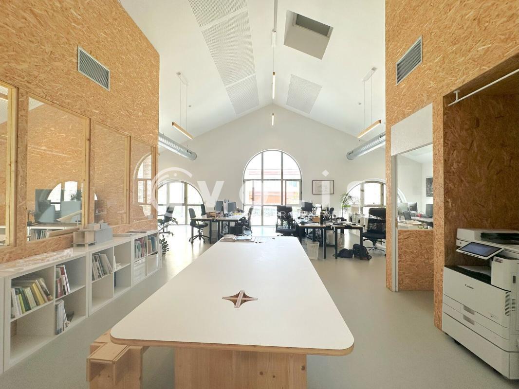 51 Rue De La Compagnie Du Midi, Bordeaux for lease Building Photo- Image 1 of 6