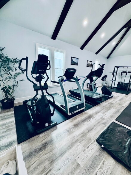 2839 Logan St, Nashville, TN for sale - Building Photo - Image 2 of 10