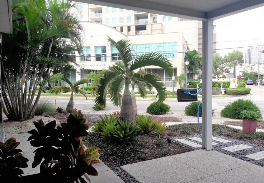25 S Osprey Ave, Sarasota, FL à vendre - Photo du bâtiment - Image 2 de 9