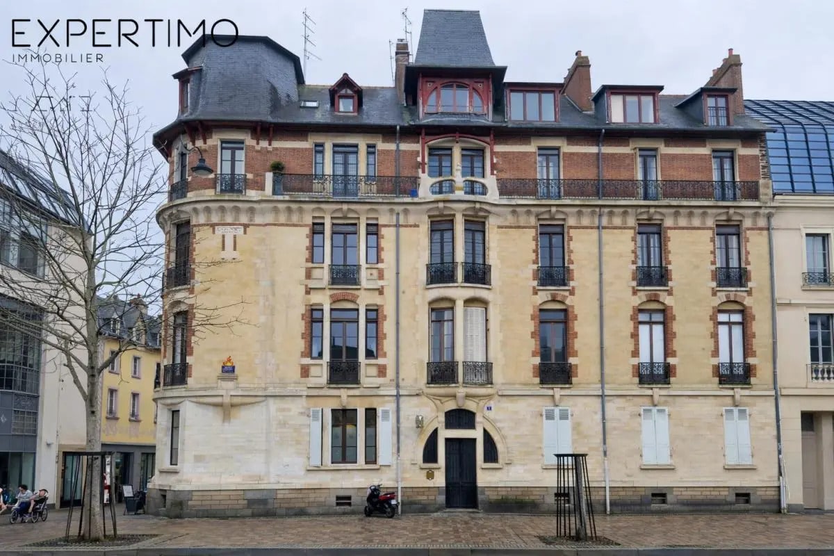 Office in Rennes for lease Building Photo- Image 1 of 9