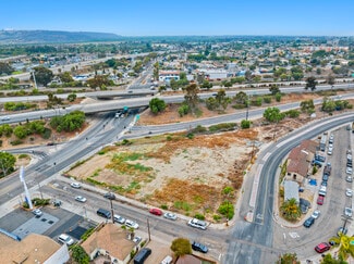 Plus de détails pour 299 E San Ysidro Blvd, San Ysidro, CA - Commerce de détail à louer