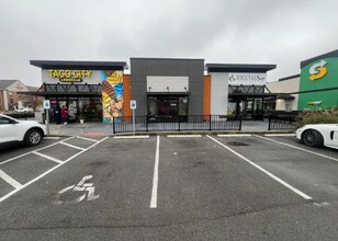 2860 Packerland Way, Louisville, KY à louer Photo du bâtiment- Image 1 de 7