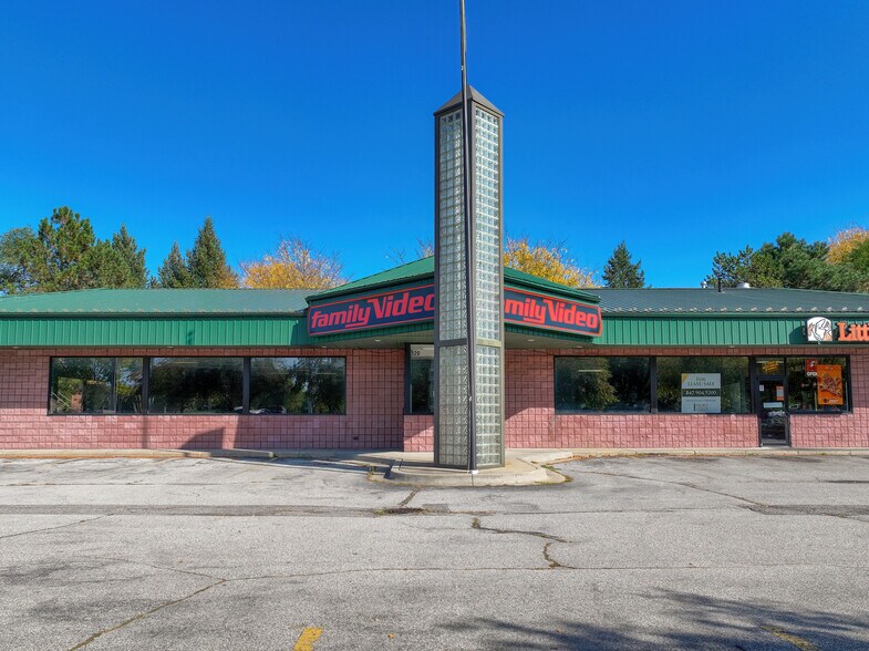 520 Bittersweet Rd, Mishawaka, IN à louer - Photo du bâtiment - Image 2 de 7