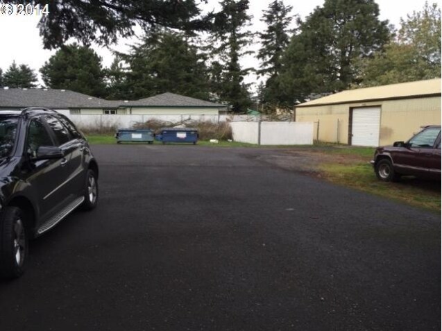 13809 SE Division St, Portland, OR for sale Building Photo- Image 1 of 1