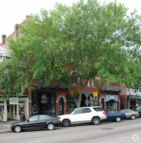 1028 Broad St, Augusta, GA à louer - Photo du bâtiment - Image 2 de 37