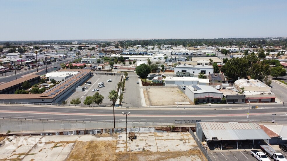 200 Truxtun ave, Bakersfield, CA à louer - Photo du bâtiment - Image 3 de 13