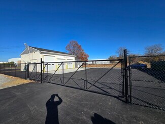 Plus de détails pour 73 N Mill Rd, Vineland, NJ - Industriel à louer