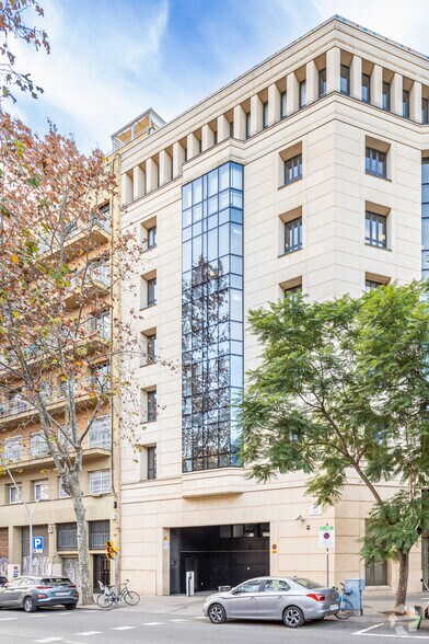 Carrer d' Ausiàs March, 148, Barcelona, Barcelona for lease - Building Photo - Image 3 of 5