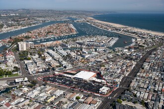 3100-3138 W Balboa Blvd, Newport Beach, CA - Aérien  Vue de la carte - Image1