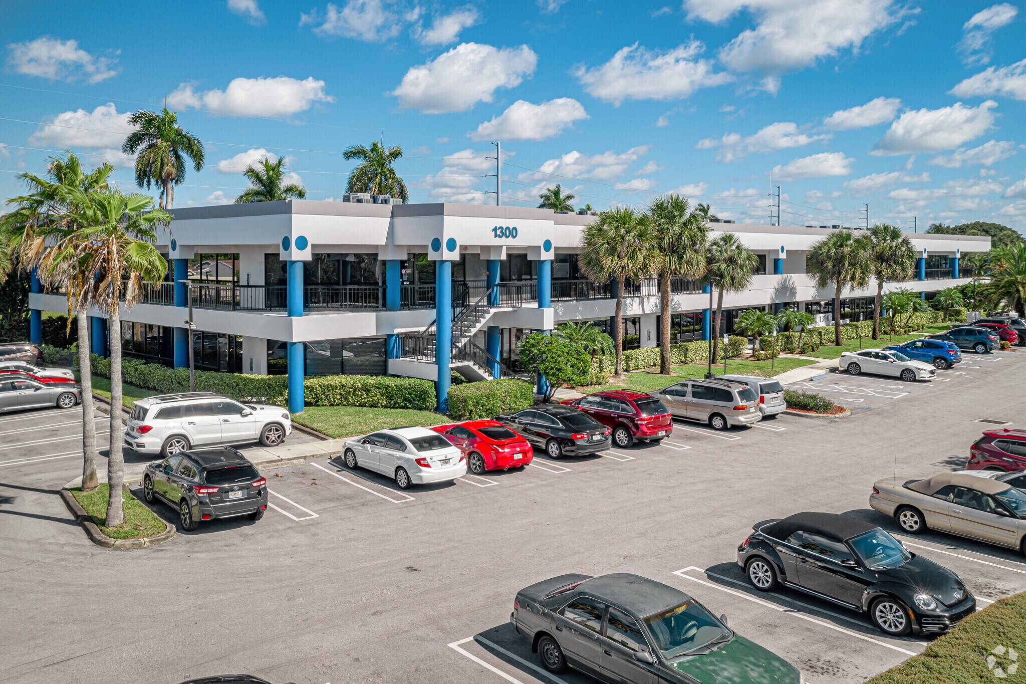 1300 NW 17th Ave, Delray Beach, FL à louer Photo du bâtiment- Image 1 de 11