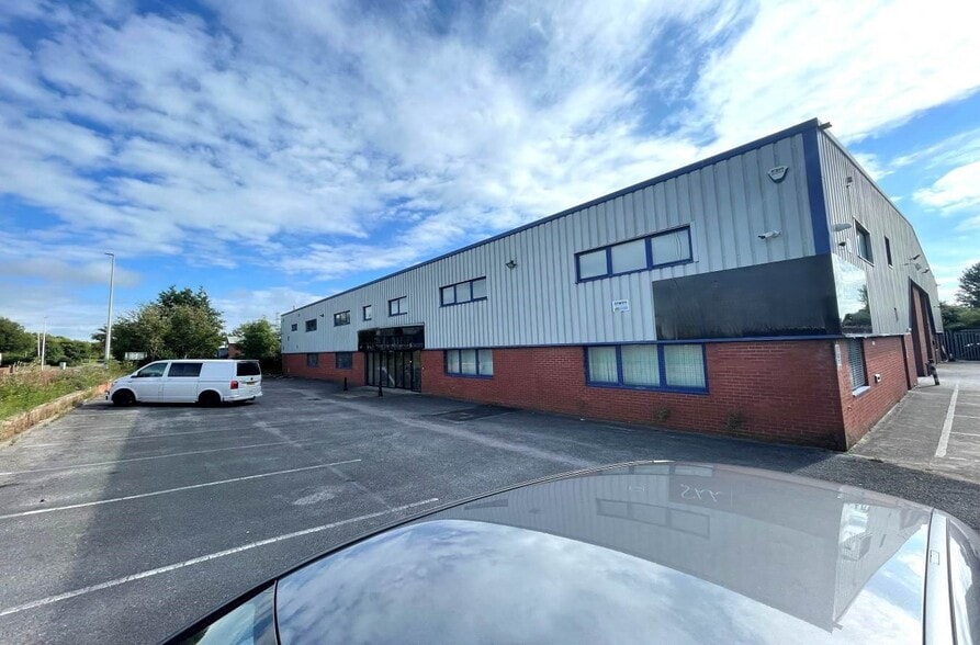 Kincraig Rd, Blackpool for lease - Building Photo - Image 3 of 3