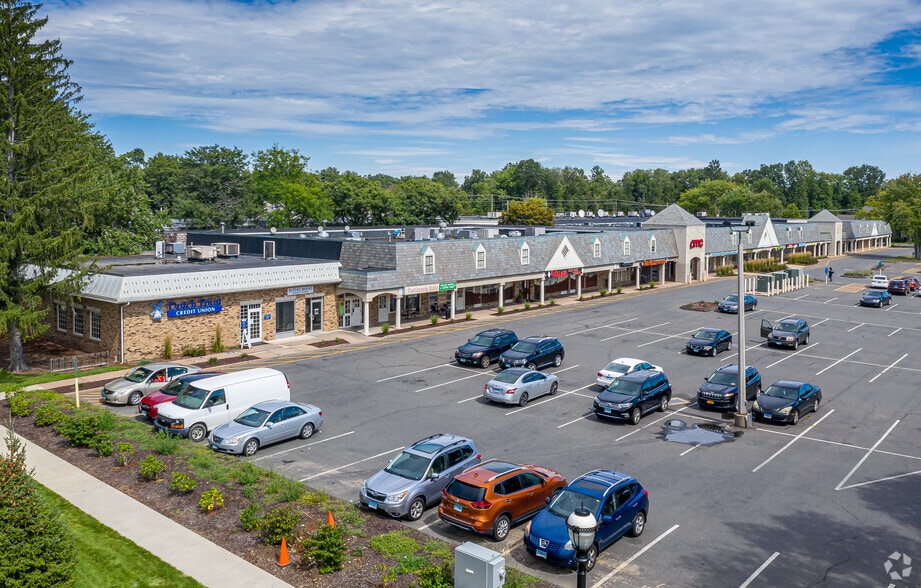 836 Park Ave, Bloomfield, CT for lease - Primary Photo - Image 1 of 15