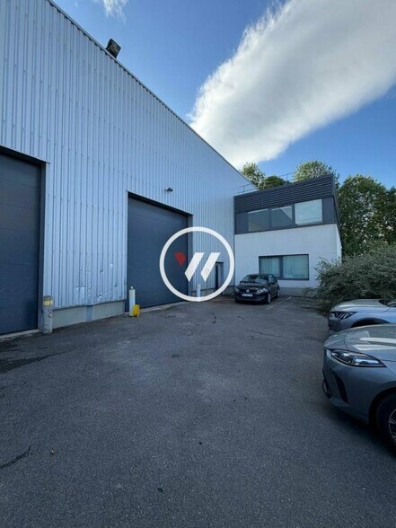 Flex dans Goussainville à louer - Photo du bâtiment - Image 2 de 7