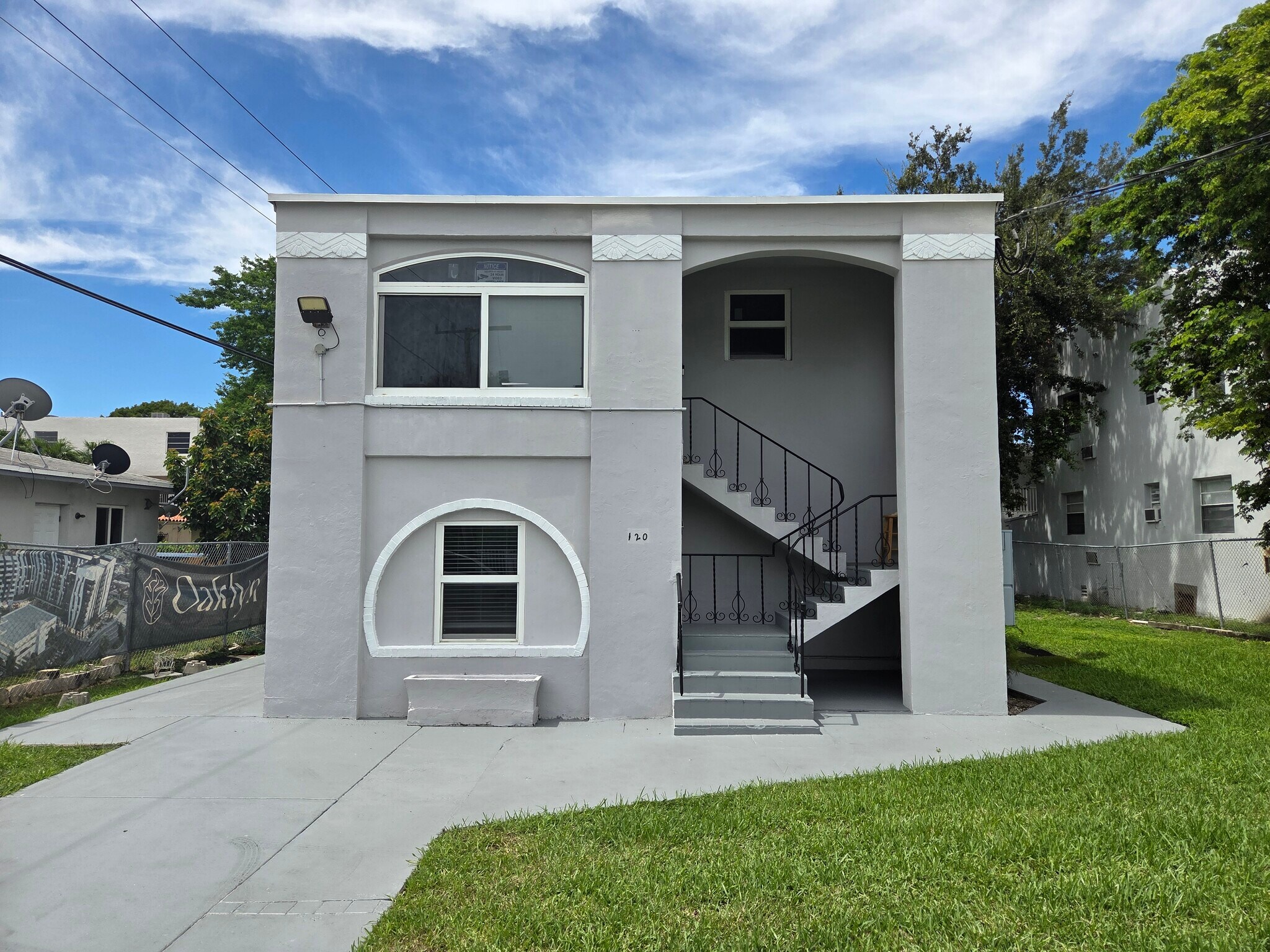 120 SW 20th Ave, Miami, FL à vendre Photo du bâtiment- Image 1 de 42