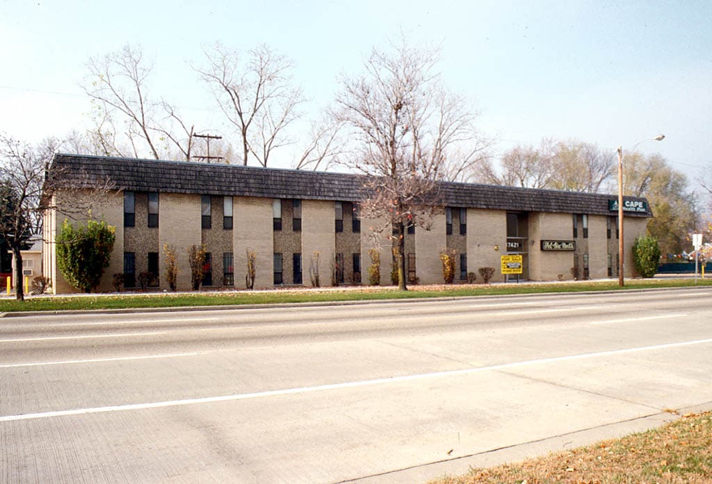 17421-17321 Telegraph Rd portfolio of 2 properties for sale on LoopNet.ca Building Photo- Image 1 of 29