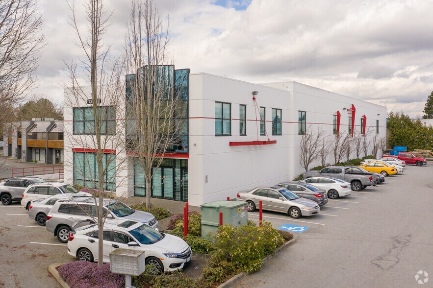 12280 Horseshoe Way, Richmond, BC à louer - Photo du bâtiment - Image 2 de 4