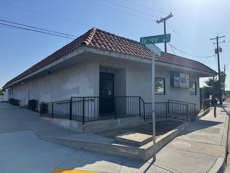 500 E California Ave, Bakersfield, CA for sale - Building Photo - Image 1 of 4