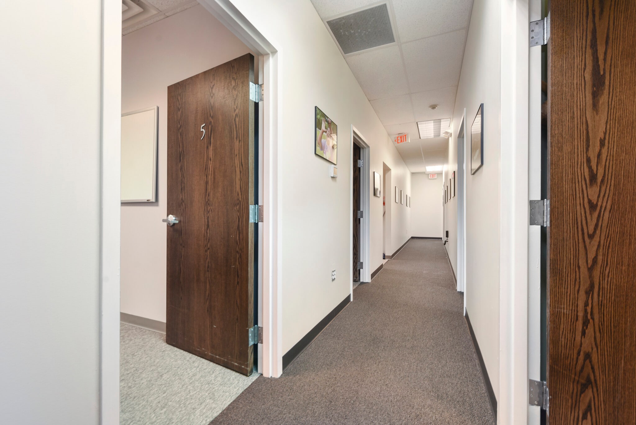 6023-6033 Broad St, Pittsburgh, PA for lease Interior Photo- Image 1 of 7