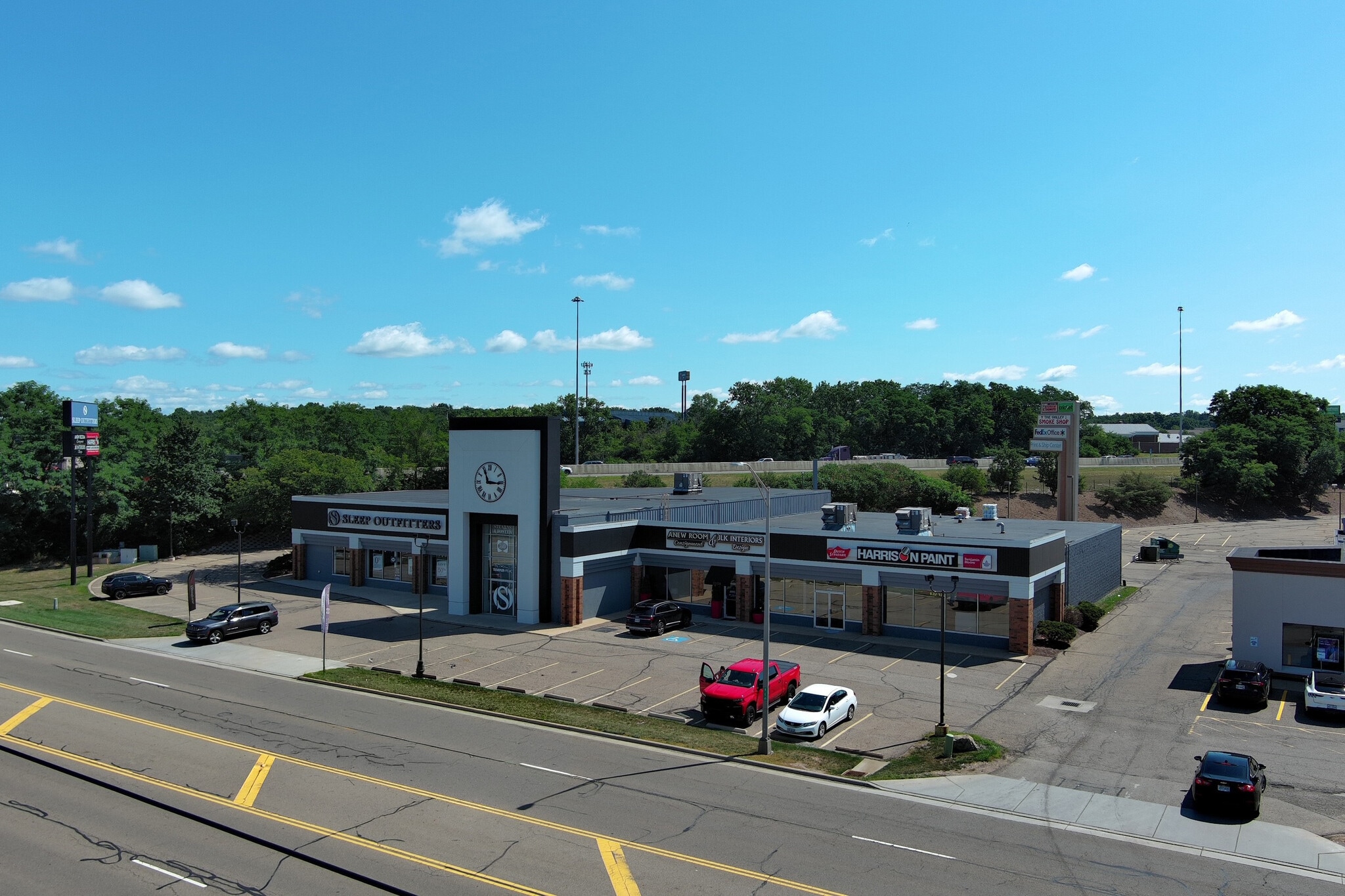 5158 Whipple Ave NW, Canton, OH for lease Primary Photo- Image 1 of 3