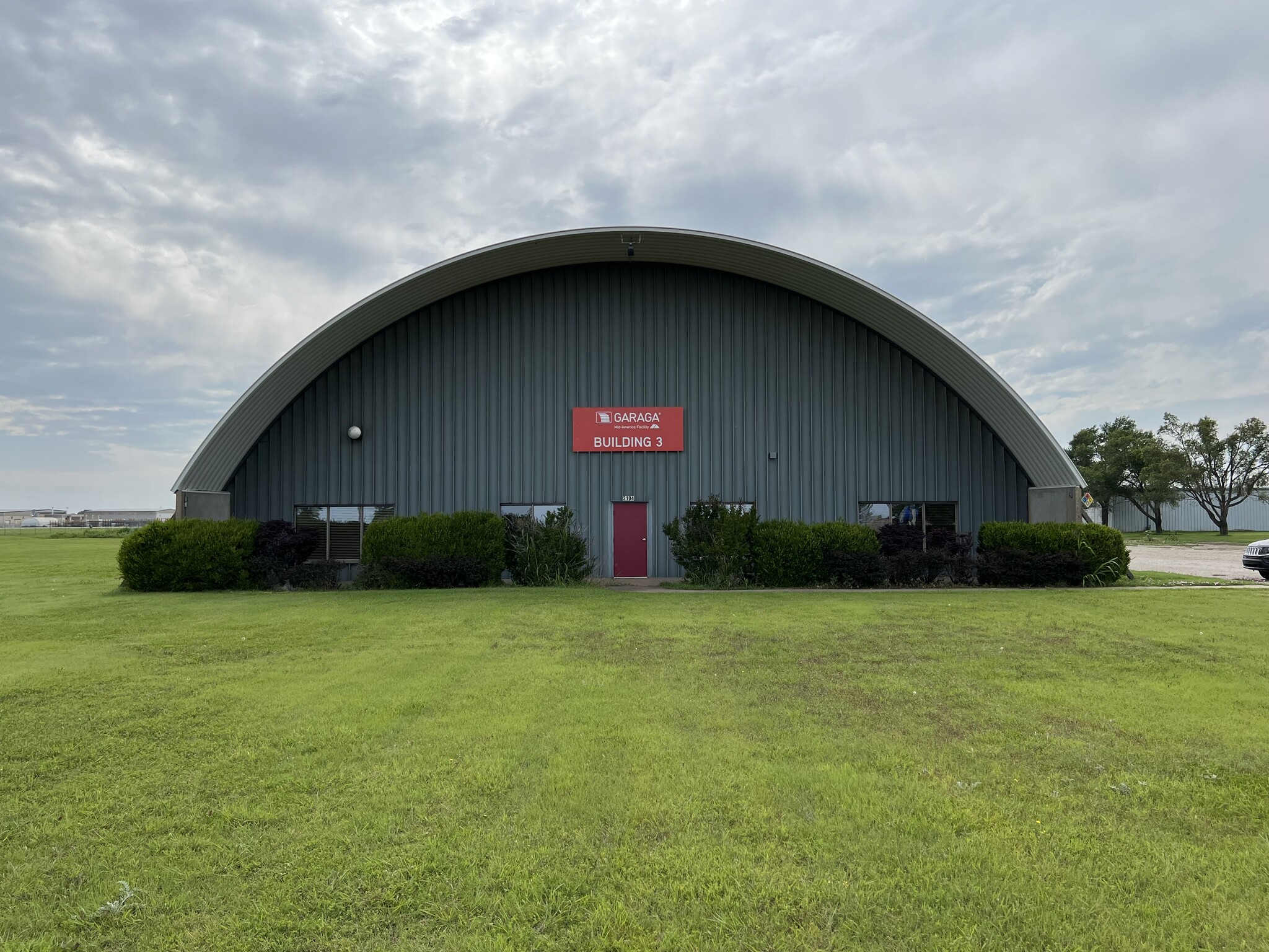 2104 N Ash St, Ponca City, OK for sale Building Photo- Image 1 of 1