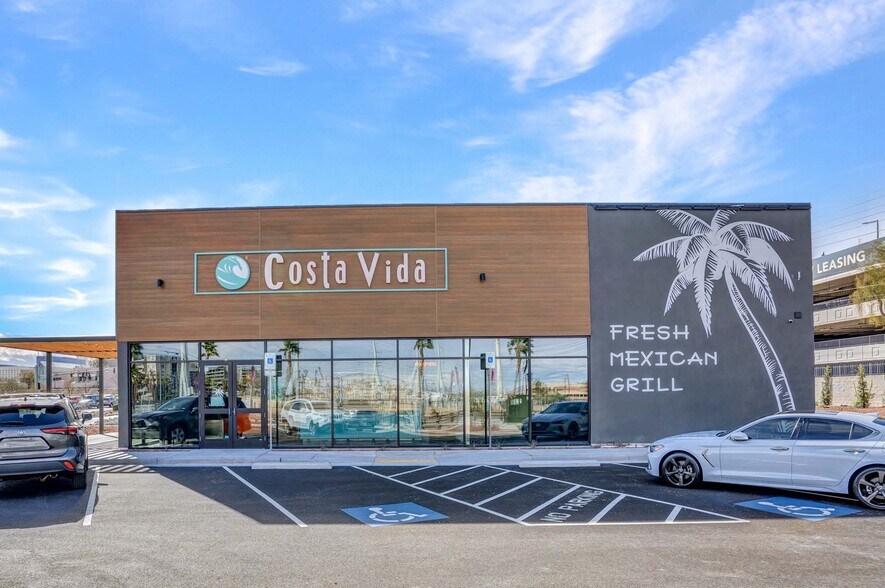 808 E Flamingo Rd, Las Vegas, NV à vendre - Photo principale - Image 1 de 9